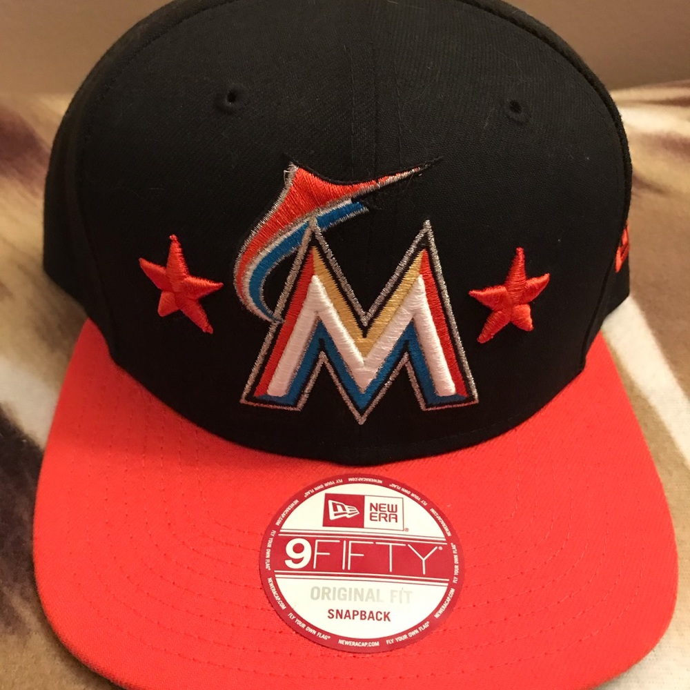 New Era Miami Marlins SnapBack Cap